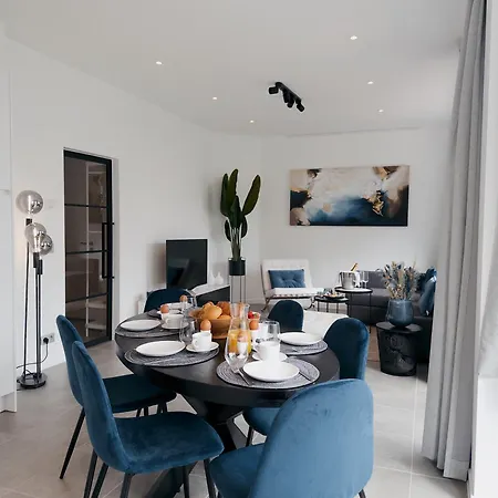 Seaside Living - Stella *