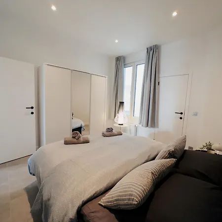 Seaside Living - Stella De Panne